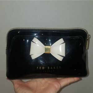 TED BAKER LONDON SMALL BAG PRE-OWNED IN PRE-OWNED CONDITION